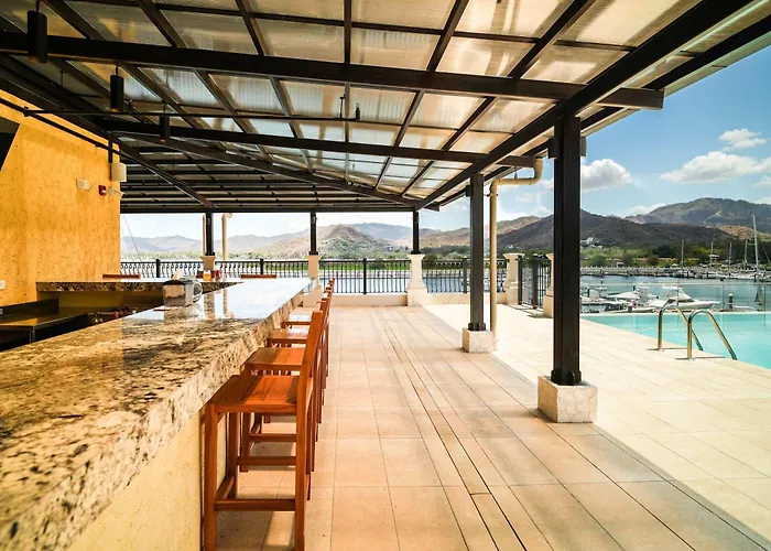 Villa Marina-view Luxury With Dual Master Playa Flamingo