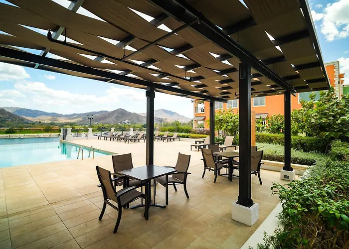 Marina-view Luxury With Dual Master Playa Flamingo